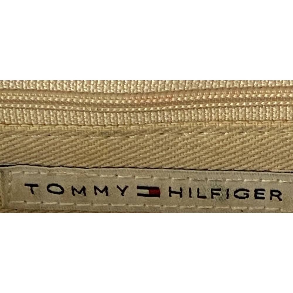 Tommy Hilfiger designer straw hand bag/shoulder bag. Gently used. - Picture 10 of 10